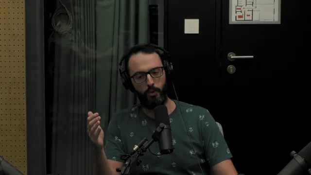 תמונת כריכה לפרק פרק {25} = 15 דקות ביום - לבנות עמוד שדרה מקצועי עם בוריס צ'רקסקי