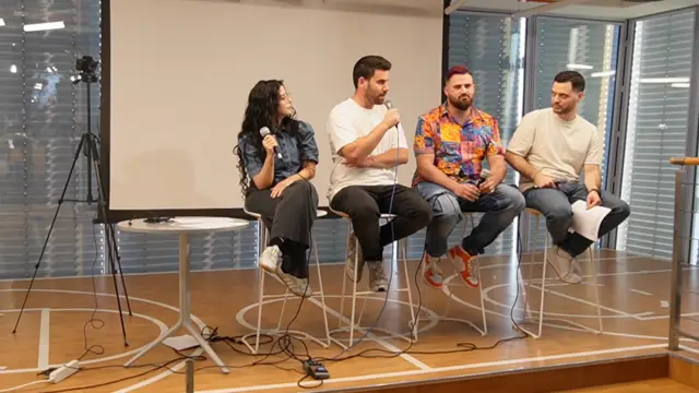 תמונת כריכה לפרק פרק {48} לייב במיטאפ = סיניוריטי מתוך התקדמות בתוך חברה - טל גרינשפן