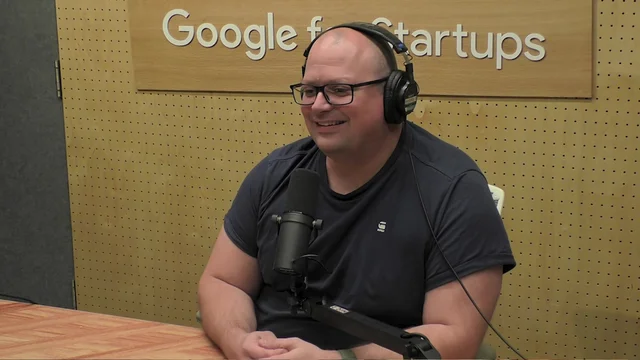 תמונת כריכה לפרק פרק {9} = ניהול טכנולוגי עם שחר פולק