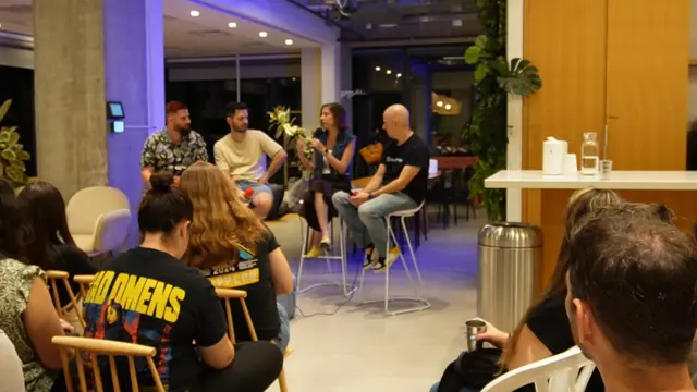 תמונת כריכה לפרק פרק {40} = המפתח כראש צוות של סוכני איי.איי - לייב במיליו עם שירה וינברג הראל ואלון נתיב