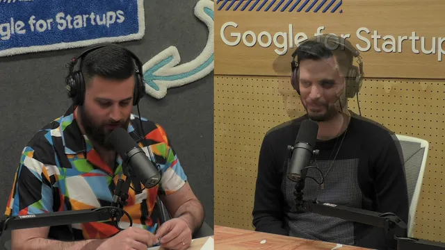 תמונת כריכה לפרק פרק {8} = רומנטיקה בקוד